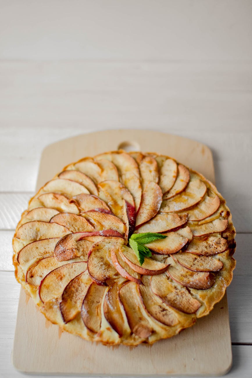 deliciously baked apple pie